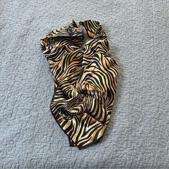 Zebra Print Scarf Black & Rust Safari Silk Feeling Vintage Roller Hem 28” Square - Picture 2 of 10